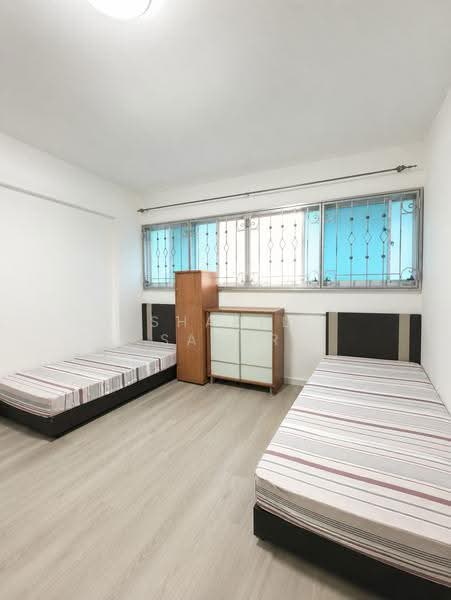 293 Tampines Street 22, 293 Tampines Street 22, 3 Bedrooms, 1,119 sqft, HDB Flat For Sale, by Sharil Satar, 500246198 - Bedroom - PropertyGuru.com.sg