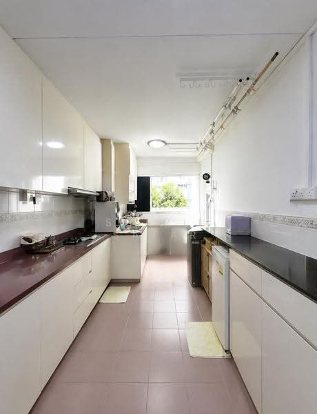 293 Tampines Street 22, 293 Tampines Street 22, 3 Bedrooms, 1,119 sqft, HDB Flat For Sale, by Sharil Satar, 500246198 - Kitchen - PropertyGuru.com.sg