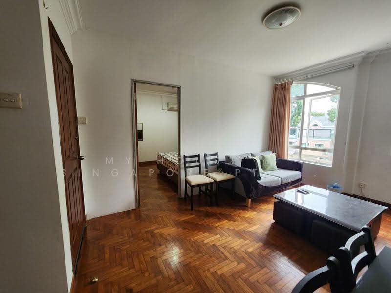 61 toh tuck rd (Beauty world mrt), Toh Tuck rd, Clementi Park / Upper Bukit Timah, Room Rental, 455 sqft, Terraced House For Rent, by Xiao Dong, 500246199 - Living Room - PropertyGuru.com.sg
