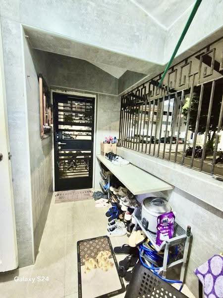 113 Bukit Purmei Road, 113 Bukit Purmei Road, Harbourfront / Telok Blangah, 3 Bedrooms, 1,184 sqft, HDB Flat For Sale, by Yani Eril, 500246201 - Entrance - PropertyGuru.com.sg