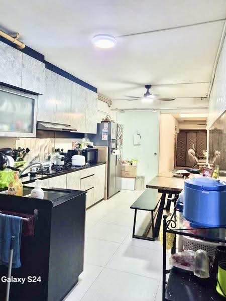 113 Bukit Purmei Road, 113 Bukit Purmei Road, Harbourfront / Telok Blangah, 3 Bedrooms, 1,184 sqft, HDB Flat For Sale, by Yani Eril, 500246201 - Kitchen - PropertyGuru.com.sg