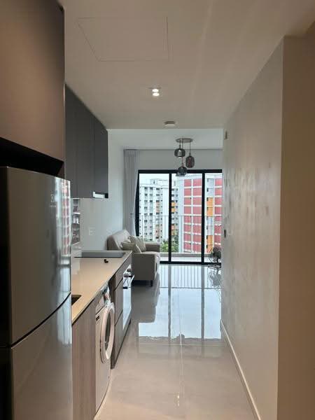 Riverfront Residences, 45 Hougang Avenue 7, Hougang / Punggol / Sengkang, 1 Bedroom, 517 sqft, Condominium For Sale, by Leslie Lau, 500246205 - Greeted by your fully equipped kitchen - PropertyGuru.com.sg