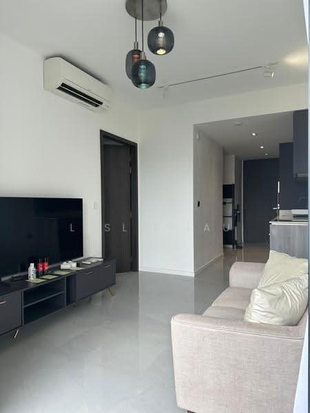 Riverfront Residences, 45 Hougang Avenue 7, Hougang / Punggol / Sengkang, 1 Bedroom, 517 sqft, Condominium For Sale, by Leslie Lau, 500246205 - Living Room - PropertyGuru.com.sg