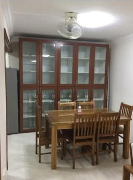 460 Tampines Street 42, 460 Tampines Street 42, Pasir Ris / Tampines, Room Rental, 200 sqft, HDB Flat For Rent, by Noorbani Sikandar, 500246219 - Dining Room - PropertyGuru.com.sg
