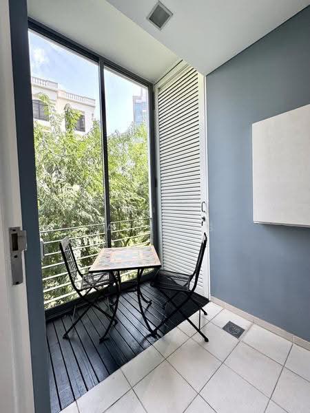 Three Three Robin, 33 Robin Road, 3 Bedrooms, 1,367 sqft, Apartment For Rent, by Tay Iris, 500246226 - Balcony - PropertyGuru.com.sg
