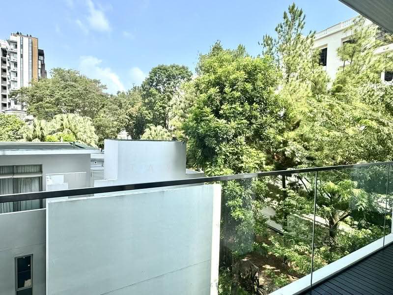 Three Three Robin, 33 Robin Road, 3 Bedrooms, 1,367 sqft, Apartment For Rent, by Tay Iris, 500246226 - Balcony - PropertyGuru.com.sg