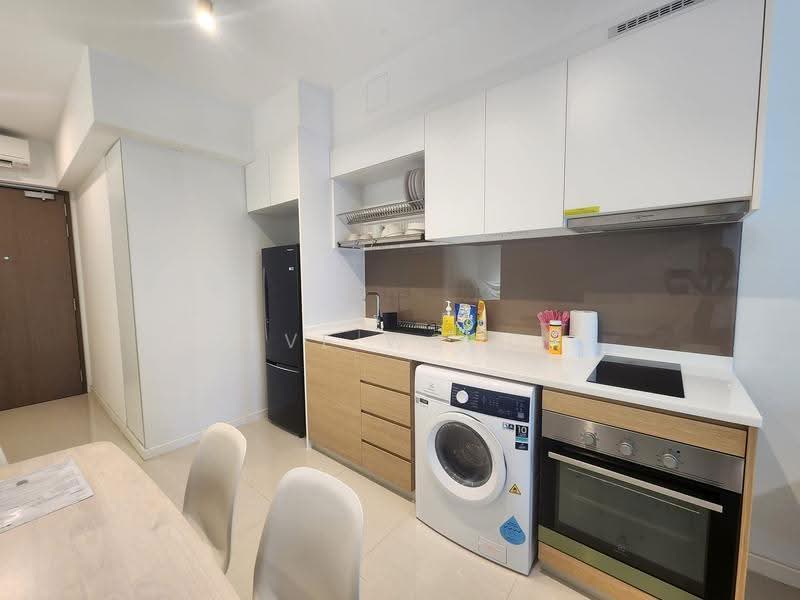Treasure at Tampines, 57 Tampines Lane, Pasir Ris / Tampines, 2 Bedrooms, 678 sqft, Condominium For Sale, by Eve Wong, 500246227 - Kitchen - PropertyGuru.com.sg