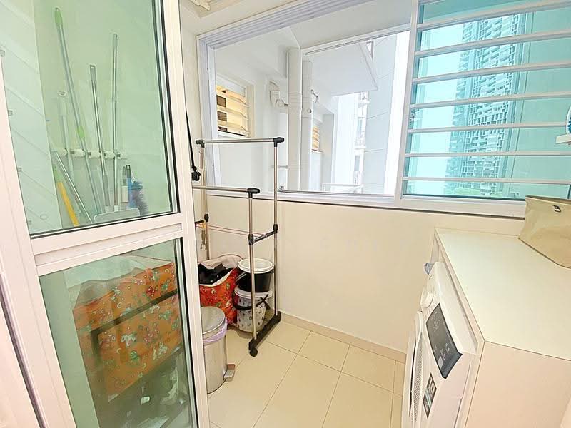 40A Margaret Drive, 40A Margaret Drive, 3 Bedrooms, 947 sqft, HDB Flat For Sale, by Eugene Chen, 500246241 - PropertyGuru.com.sg