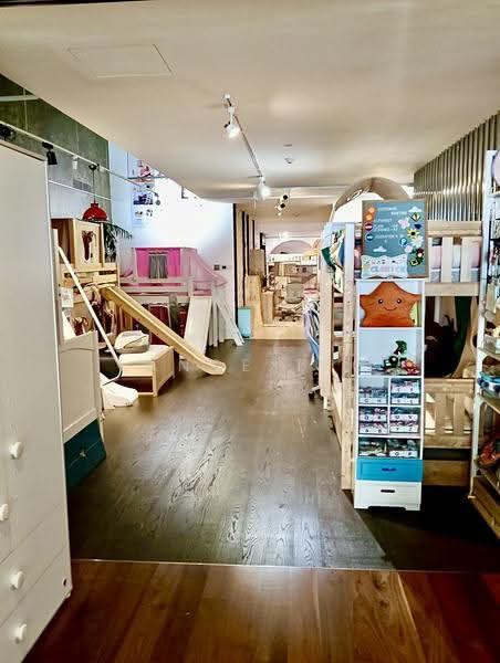 Showroom Space for Rent Near Tai Seng Mrt, Macpherson / Potong Pasir, 2,416 sqft, Light Industrial (B1) For Rent, by Lance Teo, 500246246 - Bedroom - CommercialGuru.com.sg