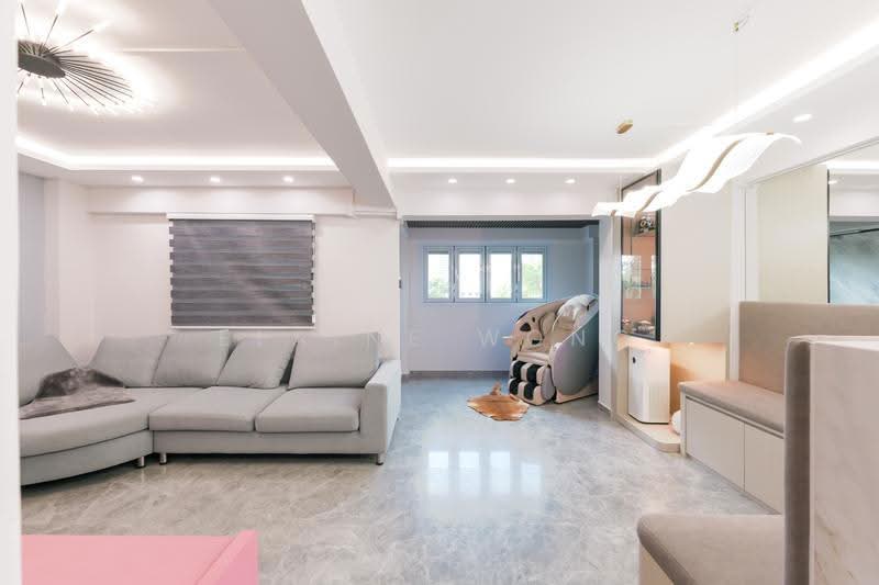 5 Telok Blangah Crescent, 5 Telok Blangah Crescent, 5 Bedrooms, 1,571 sqft, HDB Flat For Sale, by Elaine Wong, 500246247 - Living Room - PropertyGuru.com.sg