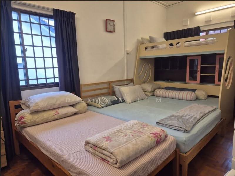 4 Bedroom Whole Unit for Rent in Siglap, Near MRT, East Coast / Marine Parade, 4 Bedrooms, 2,000 sqft, Semi-Detached House For Rent, by Dexter Lim, 500246249 - Bedroom - PropertyGuru.com.sg