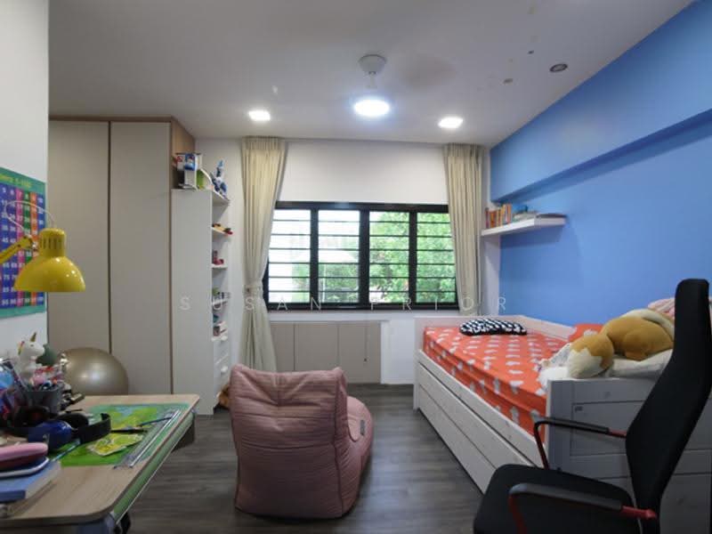 Clementi Park Facing Garden 3+2 Private/Renovated, Clementi Park, Sunset Way, 4 Bedrooms, 1,754 sqft, Condominium For Sale, by Susan Prior, 500246251 - Bedroom - PropertyGuru.com.sg