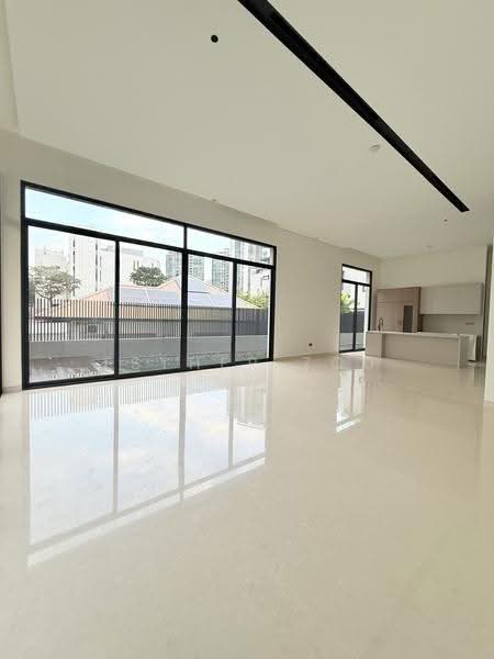 Goodman, East Coast / Marine Parade, 6 Bedrooms, 8,826 sqft, Detached House For Sale, by Esther Zou, 500246256 - PropertyGuru.com.sg