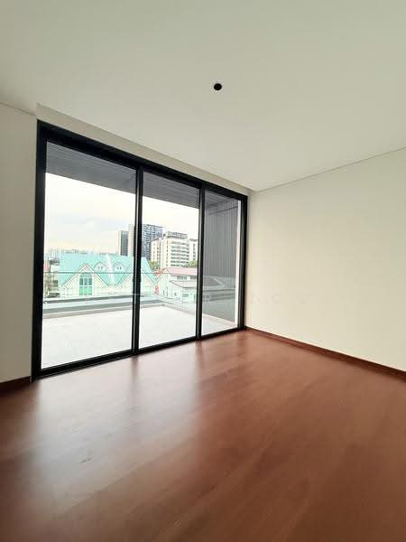 Goodman, East Coast / Marine Parade, 6 Bedrooms, 8,826 sqft, Detached House For Sale, by Esther Zou, 500246256 - PropertyGuru.com.sg