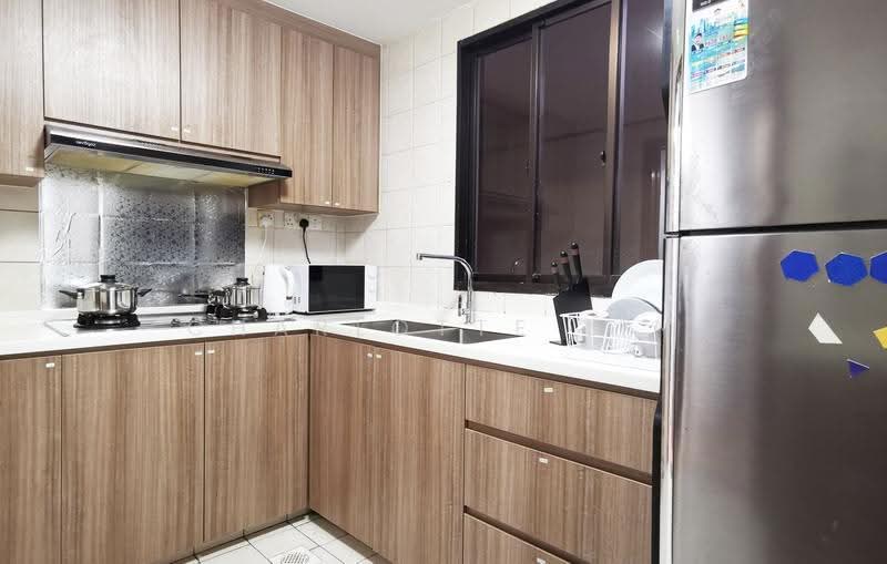 The Mayfair, 5 Jurong East Street 32, Room Rental, 200 sqft, Condominium For Rent, by Charlotte Lin, 500246263 - Kitchen - PropertyGuru.com.sg