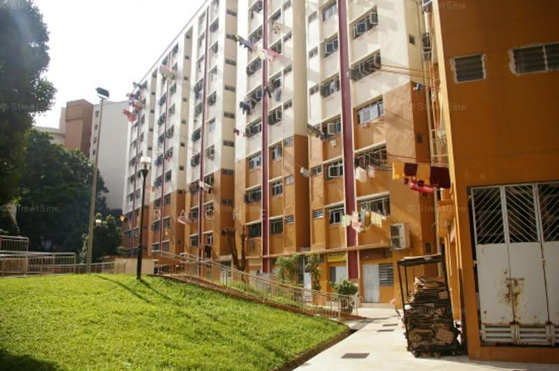 109 Bukit Batok West Avenue 6, 109 Bukit Batok West Avenue 6, 2 Bedrooms, 753 sqft, HDB Flat For Sale, by Rachel Tan, 500246278 - Exterior - PropertyGuru.com.sg