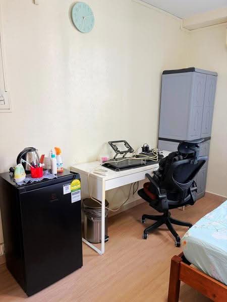 108 Serangoon North Avenue 1, 108 Serangoon North Avenue 1, Hougang / Punggol / Sengkang, Room Rental, 120 sqft, HDB Flat For Rent, by Steven Choo, 500246296 - Study - PropertyGuru.com.sg