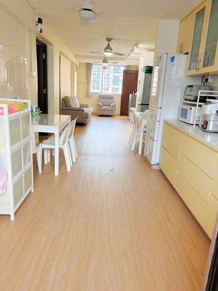 108 Serangoon North Avenue 1, 108 Serangoon North Avenue 1, Hougang / Punggol / Sengkang, Room Rental, 120 sqft, HDB Flat For Rent, by Steven Choo, 500246296 - Living Room - PropertyGuru.com.sg