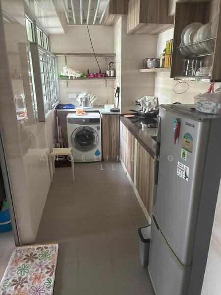469A Meadow Spring @ Yishun, 469A Yishun Street 43, Sembawang / Yishun, Studio, 505 sqft, HDB Flat For Rent, by Angeline Ng LL, 500246302 - Kitchen - PropertyGuru.com.sg