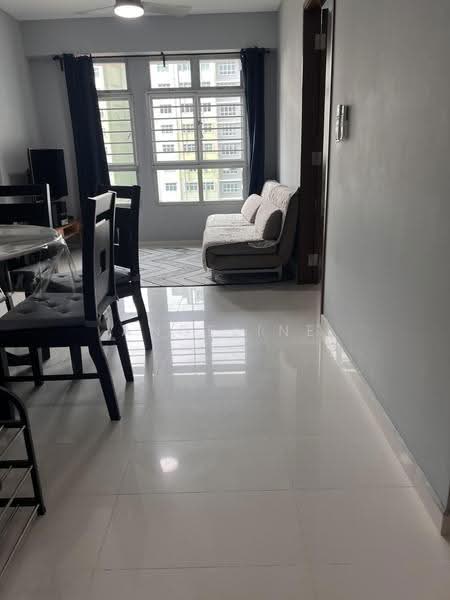 469A Meadow Spring @ Yishun, 469A Yishun Street 43, Sembawang / Yishun, Studio, 505 sqft, HDB Flat For Rent, by Angeline Ng LL, 500246302 - Living Room - PropertyGuru.com.sg