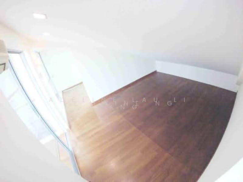 mount sinai near Dover/Buona Vista MRT, , 6 Bedrooms, 4,500 sqft, Semi-Detached House For Rent, by Adeline Lau Li Fang, 500246309 - Attic room - PropertyGuru.com.sg
