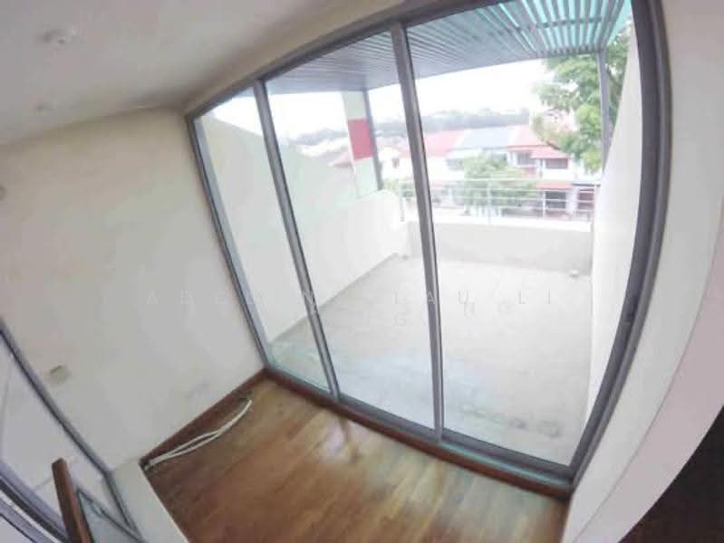 mount sinai near Dover/Buona Vista MRT, , 6 Bedrooms, 4,500 sqft, Semi-Detached House For Rent, by Adeline Lau Li Fang, 500246309 - 3rd flr second balcony - PropertyGuru.com.sg