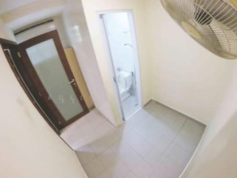 mount sinai near Dover/Buona Vista MRT, , 6 Bedrooms, 4,500 sqft, Semi-Detached House For Rent, by Adeline Lau Li Fang, 500246309 - Maids room - PropertyGuru.com.sg