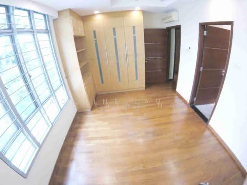 mount sinai near Dover/Buona Vista MRT, , 6 Bedrooms, 4,500 sqft, Semi-Detached House For Rent, by Adeline Lau Li Fang, 500246309 - Jr Ensuite 1 - PropertyGuru.com.sg