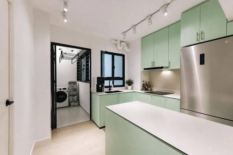 2B Sri Geylang Serai, 2B Geylang Serai, Eunos / Geylang / Paya Lebar, 3 Bedrooms, 1,022 sqft, HDB Flat For Sale, by Angela Ng, 500246322 - Kitchen - PropertyGuru.com.sg