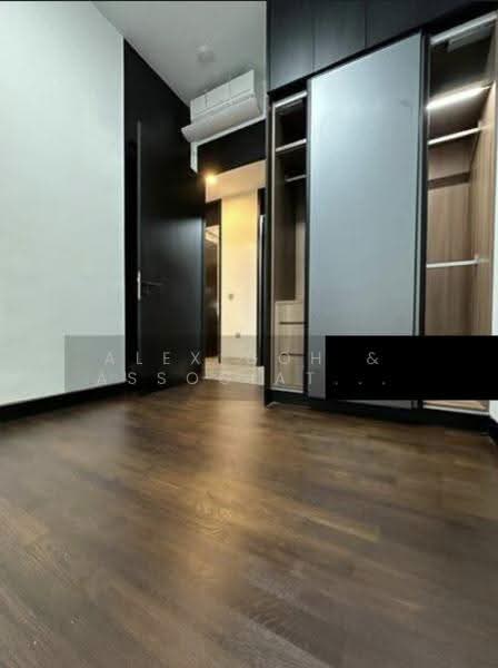 Martin Modern, 10 Martin Place, 4 Bedrooms, 1,796 sqft, Apartment For Rent, by Valerie Goh, 500246323 - Interior - PropertyGuru.com.sg