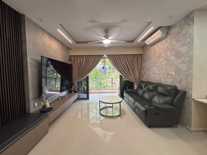The Visionaire, 198 Canberra Drive, 3 Bedrooms, 1,259 sqft, Condominium For Sale, by Sherwin Lim, 500246331 - Living Room - PropertyGuru.com.sg