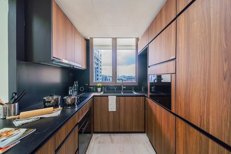 Coastline Residences, 7 Amber Road, 2 Bedrooms, 721 sqft, Condominium For Rent, by Donny Lee, 500246343 - Kitchen - PropertyGuru.com.sg