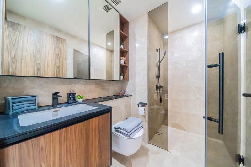 Coastline Residences, 7 Amber Road, 2 Bedrooms, 721 sqft, Condominium For Rent, by Donny Lee, 500246343 - Bathroom - PropertyGuru.com.sg