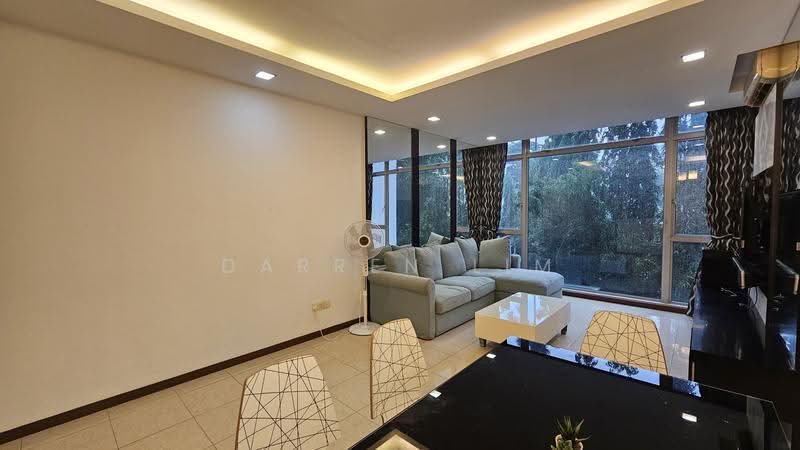 The Lakeshore, 31 Jurong West Street 41, Boon Lay / Jurong / Tuas, 3 Bedrooms, 1,109 sqft, Condominium For Sale, by Darren Lim, 500246344 - Living Room - PropertyGuru.com.sg