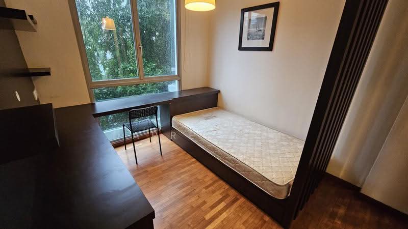 The Lakeshore, 31 Jurong West Street 41, Boon Lay / Jurong / Tuas, 3 Bedrooms, 1,109 sqft, Condominium For Sale, by Darren Lim, 500246344 - Bedroom - PropertyGuru.com.sg