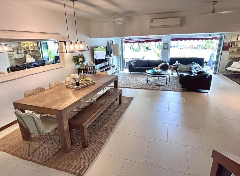 Island View, 38B Jalan Mat Jambol, 5 Bedrooms, 3,325 sqft, Condominium For Rent, by Georgina Wong, 500246352 - Living Room - PropertyGuru.com.sg