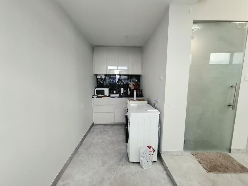 Fernwood Towers, 28 Fernwood Terrace, East Coast / Marine Parade, 1 Bedroom, 300 sqft, Condominium For Rent, by Tricia Tan, 500246362 - Kitchen - PropertyGuru.com.sg