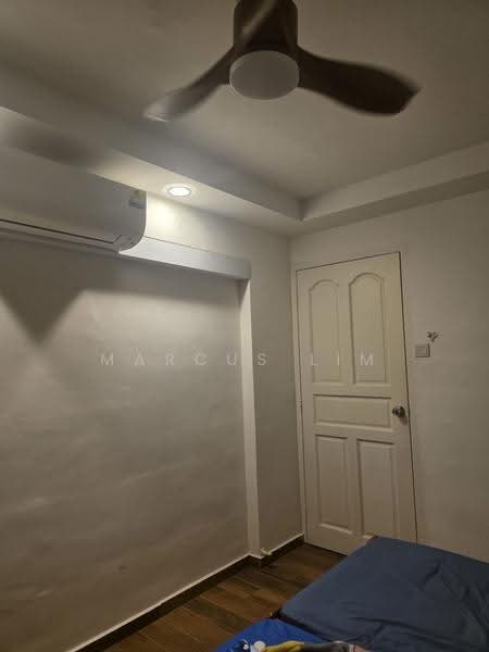 627 Hougang Avenue 8, 627 Hougang Avenue 8, Room Rental, 180 sqft, HDB Flat For Rent, by Marcus Lim, 500246366 - Bedroom - PropertyGuru.com.sg