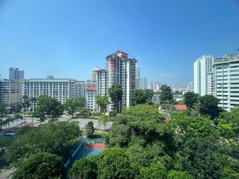 329 Ang Mo Kio Avenue 3, 329 Ang Mo Kio Avenue 3, Ang Mo Kio / Bishan / Thomson, 2 Bedrooms, 947 sqft, HDB Flat For Sale, by Patrick Tay, 500246369 - Exterior - PropertyGuru.com.sg