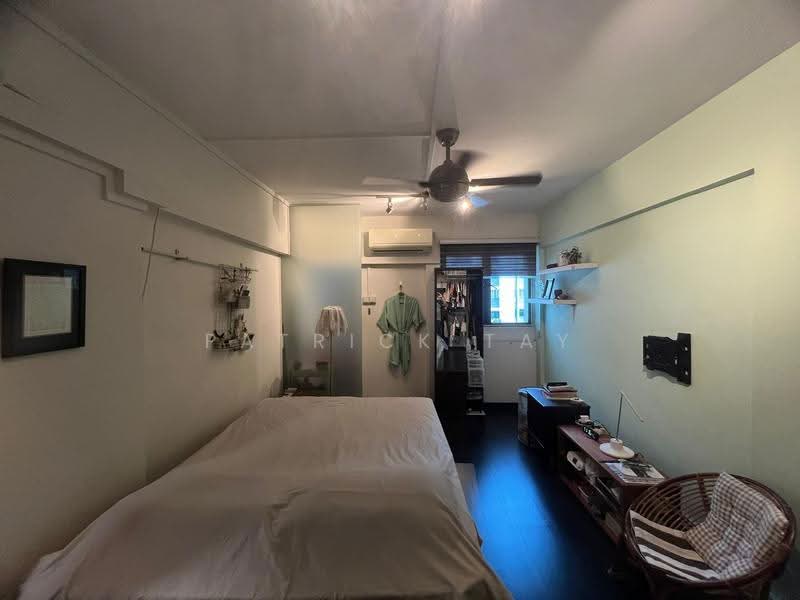 329 Ang Mo Kio Avenue 3, 329 Ang Mo Kio Avenue 3, Ang Mo Kio / Bishan / Thomson, 2 Bedrooms, 947 sqft, HDB Flat For Sale, by Patrick Tay, 500246369 - Bedroom - PropertyGuru.com.sg