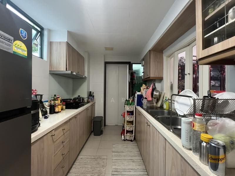 Stratford Court, 41A Bedok Ria Crescent, Bedok / Upper East Coast, 4 Bedrooms, 1,733 sqft, Condominium For Sale, by Ziglar Oh, 500246385 - Kitchen - PropertyGuru.com.sg