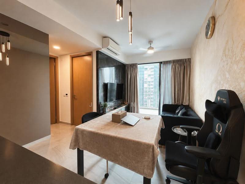 High Park Residences, 27 Fernvale Road, Seletar / Yio Chu Kang, 2 Bedrooms, 678 sqft, Condominium For Sale, by Jay Ng, 500246388 - Living Room - PropertyGuru.com.sg