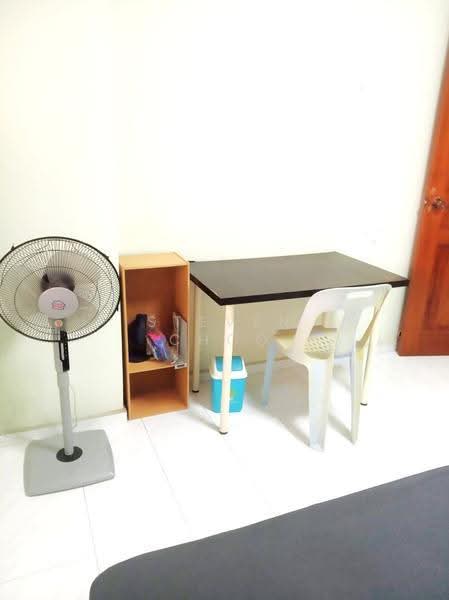 550 Hougang Street 51, 550 Hougang Street 51, Room Rental, 120 sqft, HDB Flat For Rent, by Steven Choo, 500246390 - Study - PropertyGuru.com.sg