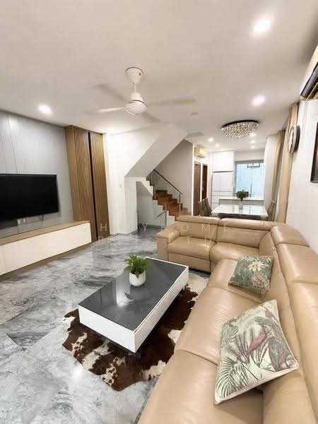 D' Kenaris, Seletar / Yio Chu Kang, 5 Bedrooms, 3,106 sqft, Cluster House For Sale, by BEN CHEE, 500246393 - Living Room - PropertyGuru.com.sg
