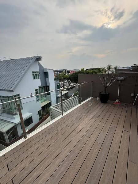 D' Kenaris, Seletar / Yio Chu Kang, 5 Bedrooms, 3,106 sqft, Cluster House For Sale, by BEN CHEE, 500246393 - Balcony - PropertyGuru.com.sg