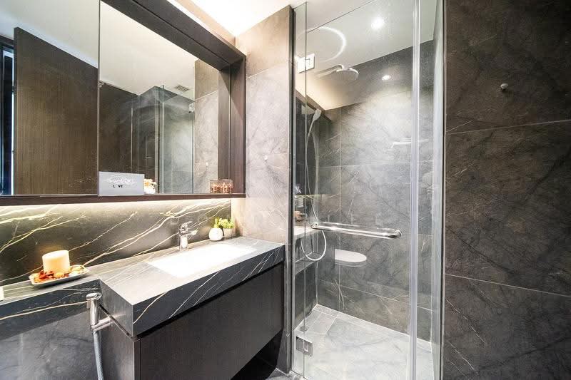 Hyll on Holland, 89 Holland Road, Tanglin / Holland / Bukit Timah, 3 Bedrooms, 1,055 sqft, Condominium For Sale, by Donny Lee, 500246410 - Bathroom - PropertyGuru.com.sg