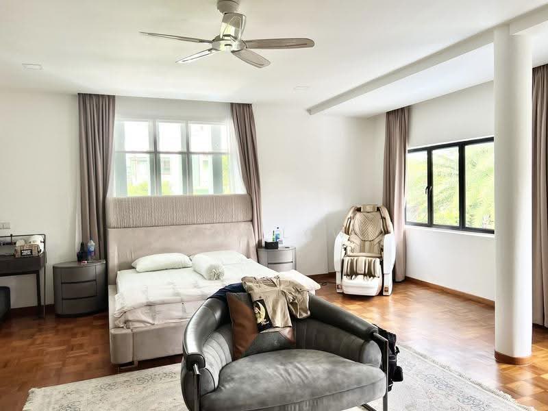 2 Storey Plus Attic Detached With Lush Green Landscape, Gorgeous Pool For Sale, Namly Avenue, Namly Garden, Namly Drive, Namly View, Tanglin / Holland / Bukit Timah, 6 Bedrooms, 5,400 sqft, Detached House For Sale, by Roy Low, 500246412 - Bedroom - PropertyGuru.com.sg