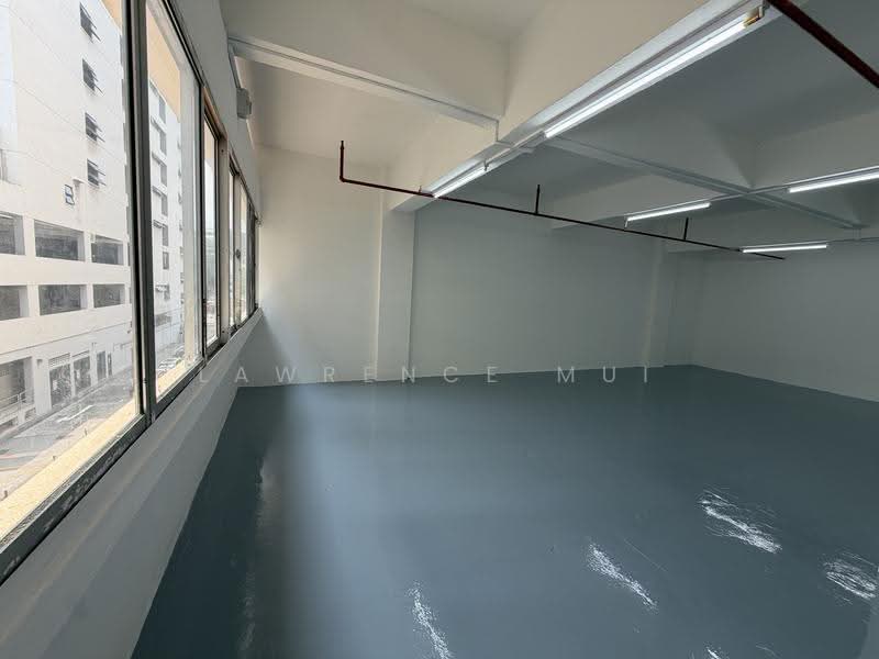 Tong Lee Building, 35 Kallang Pudding Road, Macpherson / Potong Pasir, 684 sqft, Light Industrial (B1) For Rent, by Lawrence Mui, 500246423 - Interior - CommercialGuru.com.sg