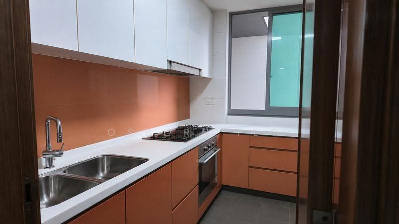 Double Bay Residences, 19B Simei Street 4, 3 Bedrooms, 1,367 sqft, Condominium For Sale, by Osborn Yeo, 500246451 - Kitchen - PropertyGuru.com.sg
