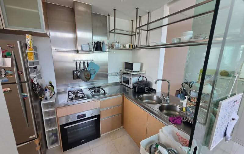 Icon, 10 Gopeng Street, Chinatown / Tanjong Pagar, 2 Bedrooms, 1,281 sqft, Apartment For Sale, by Eric Liew, 500246458 - Kitchen - PropertyGuru.com.sg